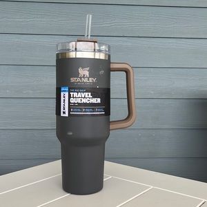 Stanley Adventure Quencher-Coal